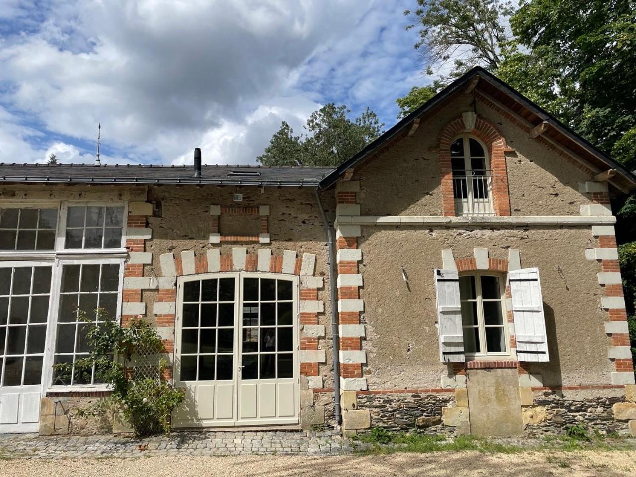 Chateau Le Fresne Bouchemaine Exterior photo